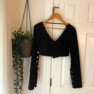 TIGERMIST Cropped longsleeve button sleeve top in size XS